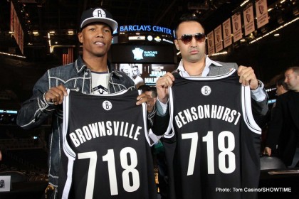 006 Judah and Malignaggi with jerseys IMG_0527