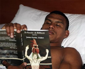 urango reading book