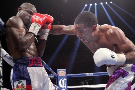 Lamont Peterson Dazzles in Front of Hometown Crowd