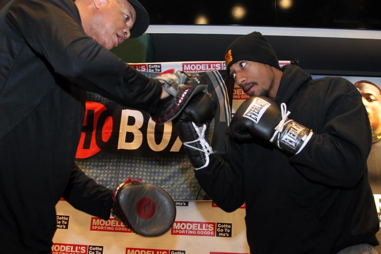 Demetrius Andrade – the Charlos are bums compared to me
