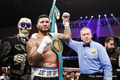 Chris Arreola stuns Seth Mitchell with first round knockout and Esquivias stops Marquez in nine