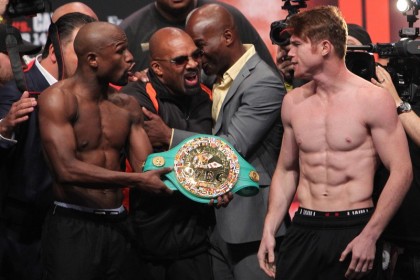 Boxing photo: image Ten Years Ago Today: Mayweather Schools Canelo As He Gives Us A Masterclass