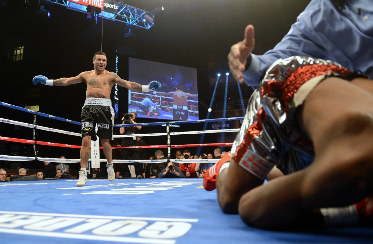 Boxing photo: Lucas Matthysse image Matthysse destroys Dallas Jr.; Soto-Karass defeats Aydin