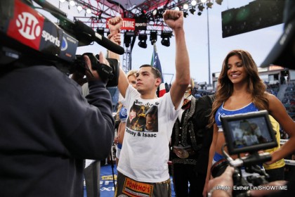 Omar Figueroa Retains WBC Lightweight Title With Split Decision Over Jerry Belmontes