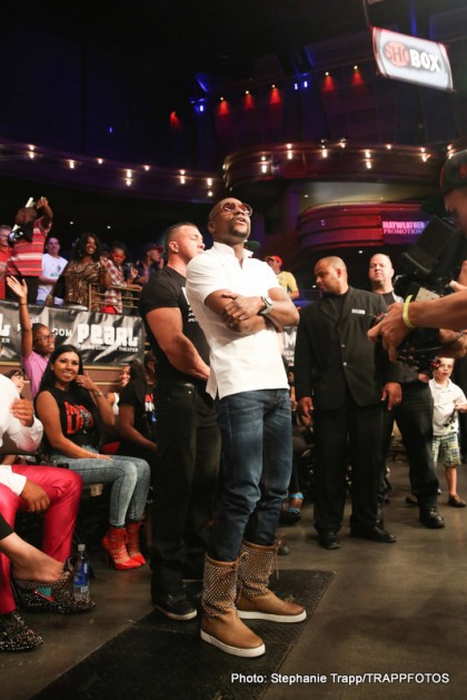 Rogelio Medina Scores Shocking Third-Round Knockout Over J'Leon Love On ShoBox:The New Generation