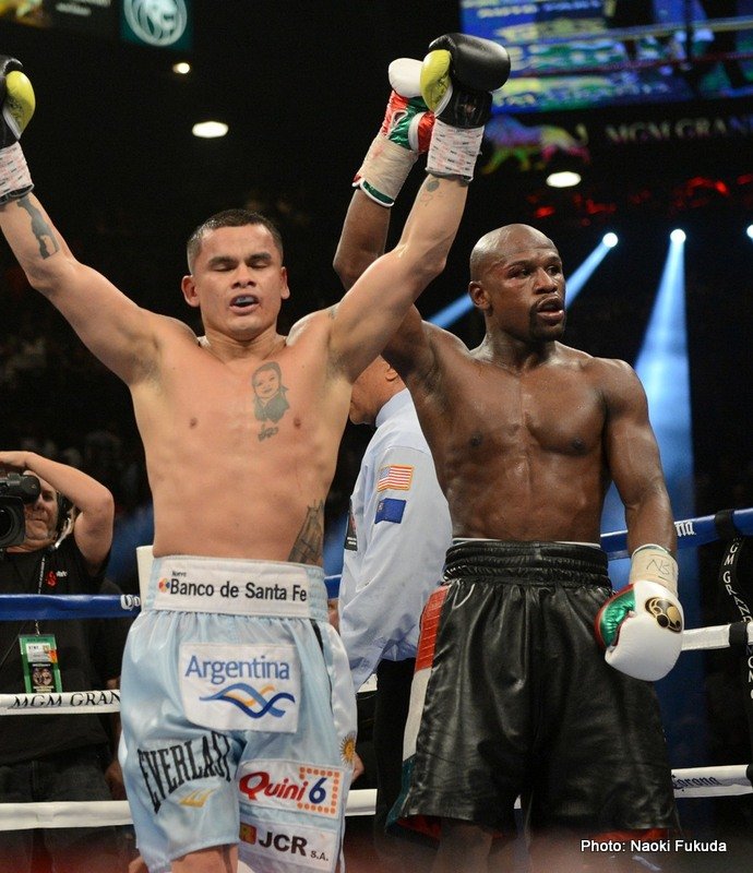 Floyd Mayweather Jr, Marcos Maidana, Mayweather vs. Maidana boxing image / photo