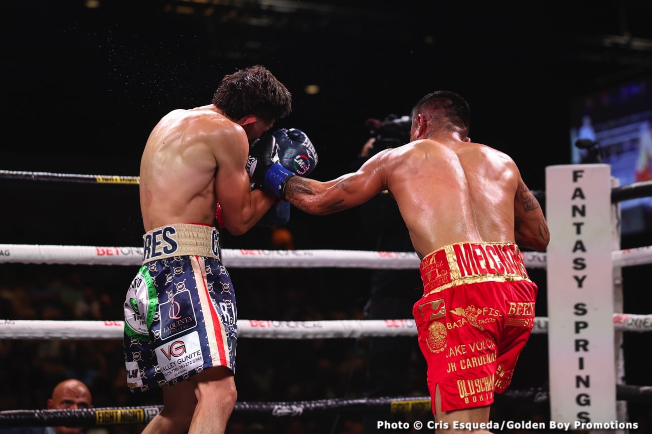 Boxing photo: Manuel Flores, Walter Santibanes image Walter Santibanes Upsets Manuel “Gucci Manny” Flores - Boxing Results