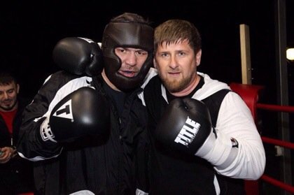 Ruslan Chagaev "sparring" with Chechen President Ramzan Kadyrov