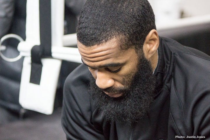 Lamont Peterson “Anxious for April 11” — Open Media Workout Photos, More!