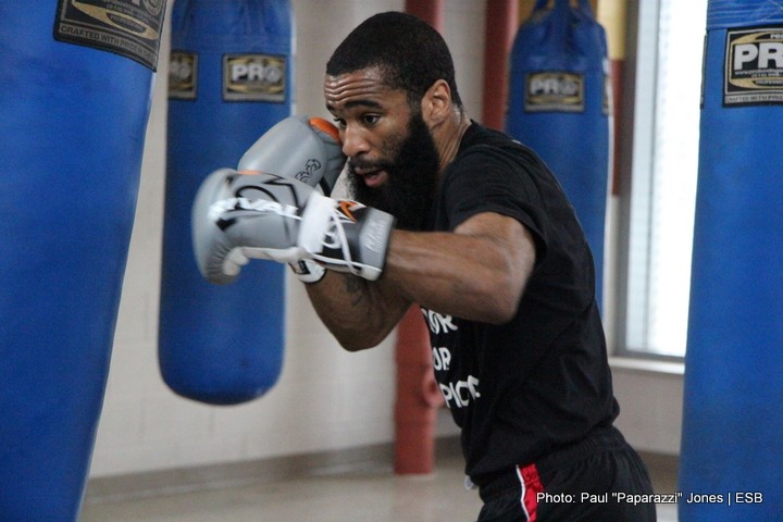 Lamont Peterson “Anxious for April 11” — Open Media Workout Photos, More!