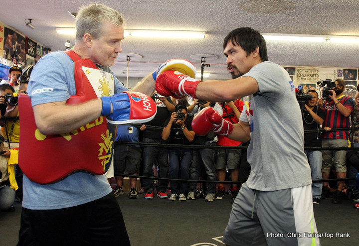 Mayweather Jr. vs Pacquaio II? Freddie Roach Sees Signs