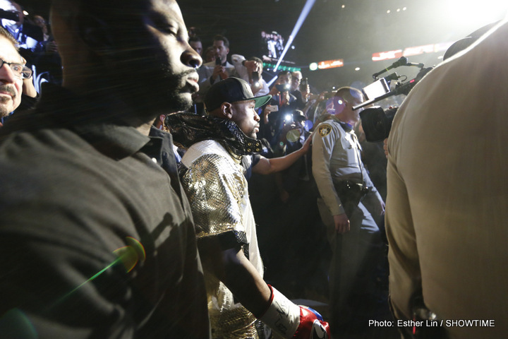 Mayweather Stripped Of WBO 147 lb Belt / Bradley To Be Upgraded