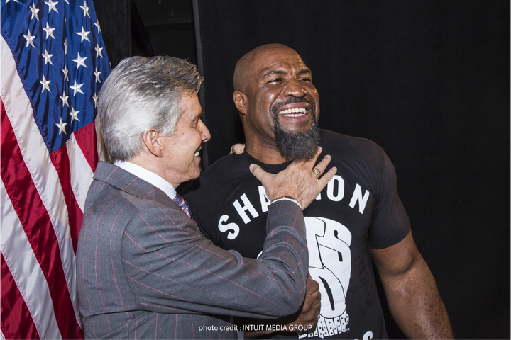 Shannon Briggs arrives in UK, says he may not leave - “might just stay here and just knock people out!”