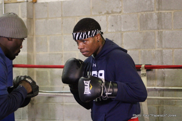 1-Antoine Douglas1 _Jones, P. Paparazzi