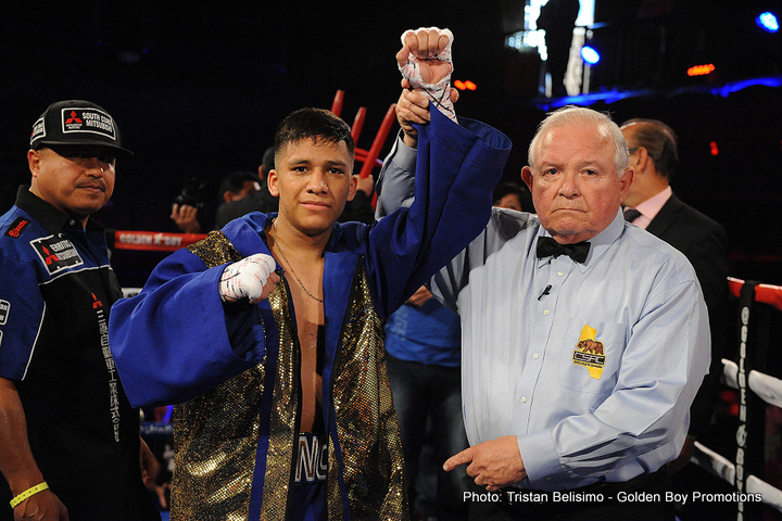 Manuel Avila defeats Alvarado