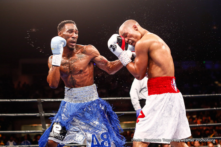 Robert Easter Jr. stops Algenis Mendez