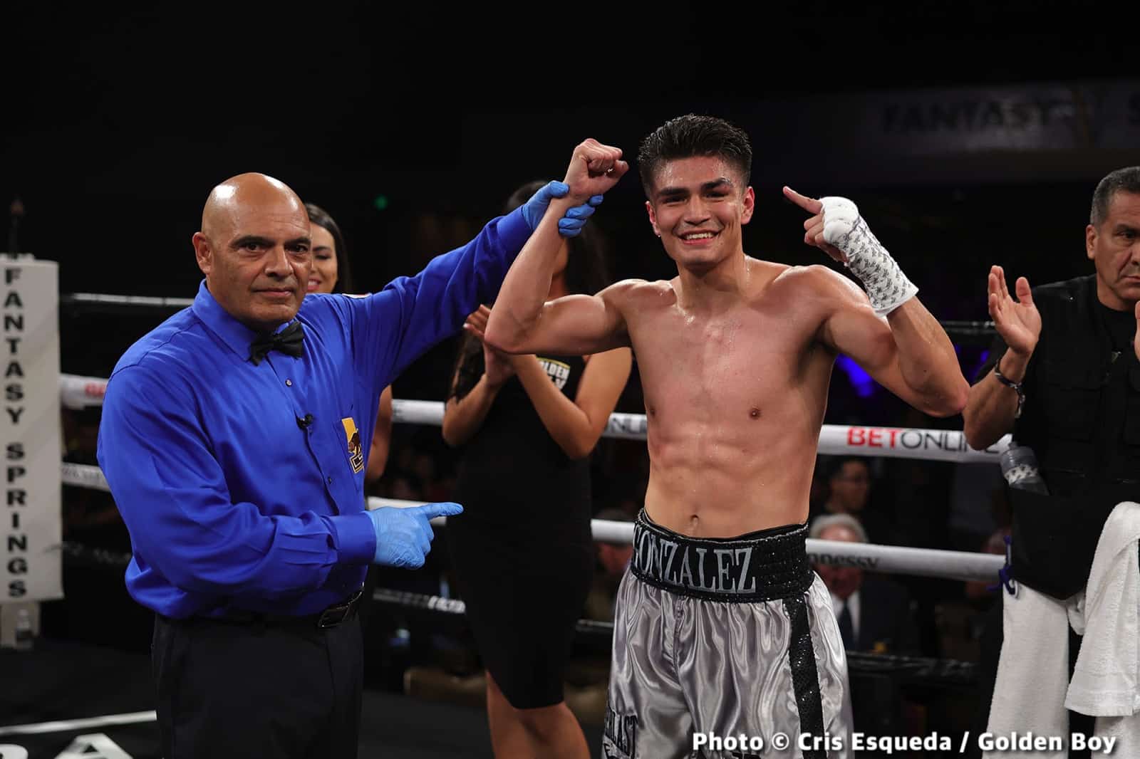 Jousce González And Manuel Flores Deliver Knockout Victories - Boxing Results