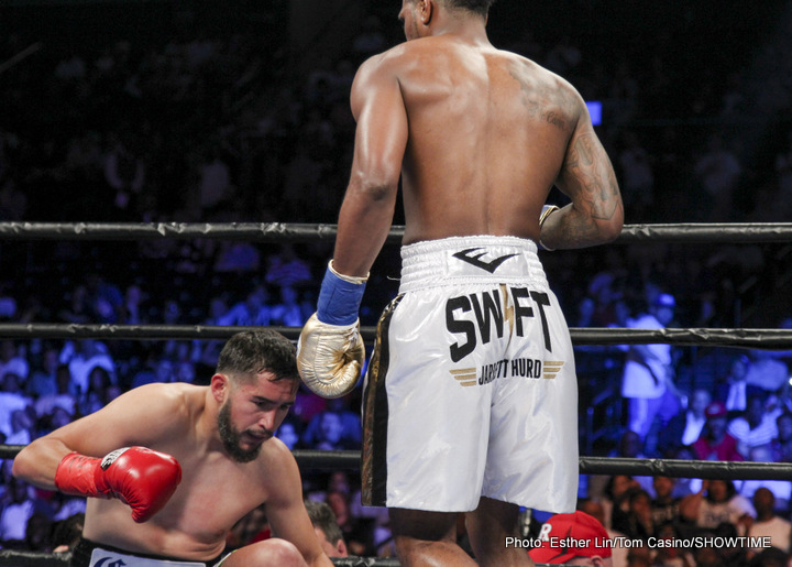 Keith Thurman Defeats Shawn Porter Boxing News 24/7