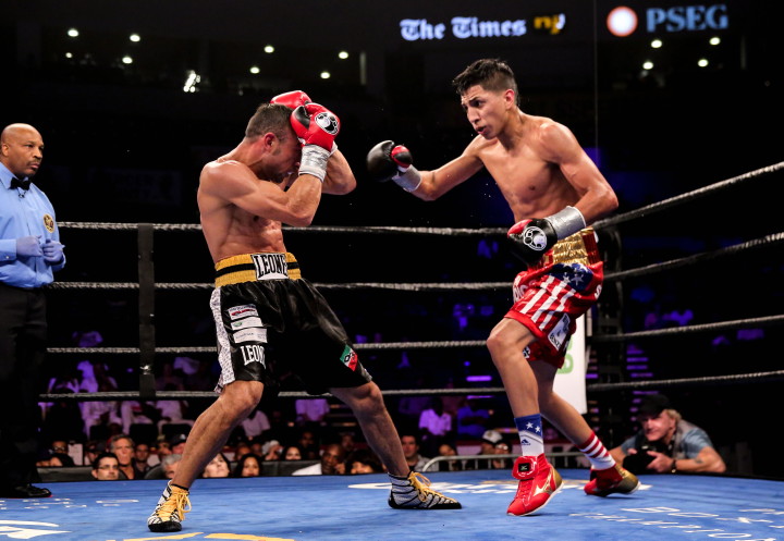 Mario Barrios defeats Devis Boschiero