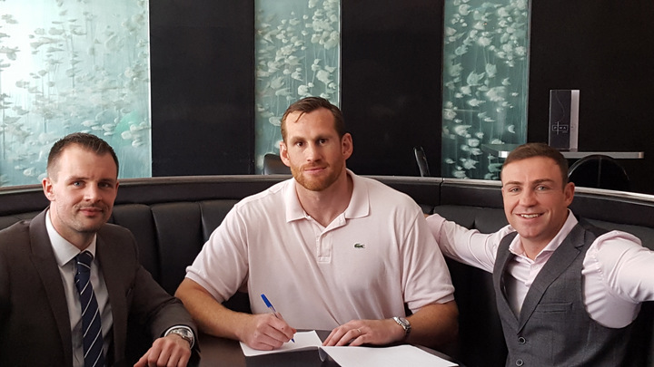 David Price Signs With MGM