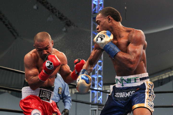 Errol Spence KOs Leonard Bundu