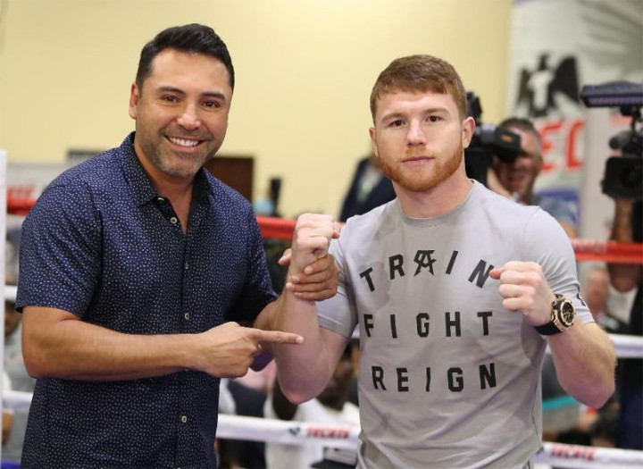 Canelo vs Chavez Jr: Oscar De La Hoya urges Chavez Jr to “stop tweeting lies and sign the contract”