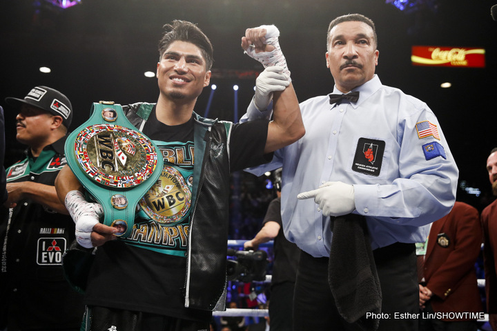 Mikey Garcia vs Adrien Broner at 140 on July 29