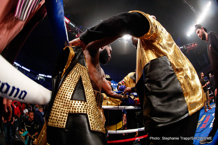 Results: Adrien Broner beats Adrian Granados