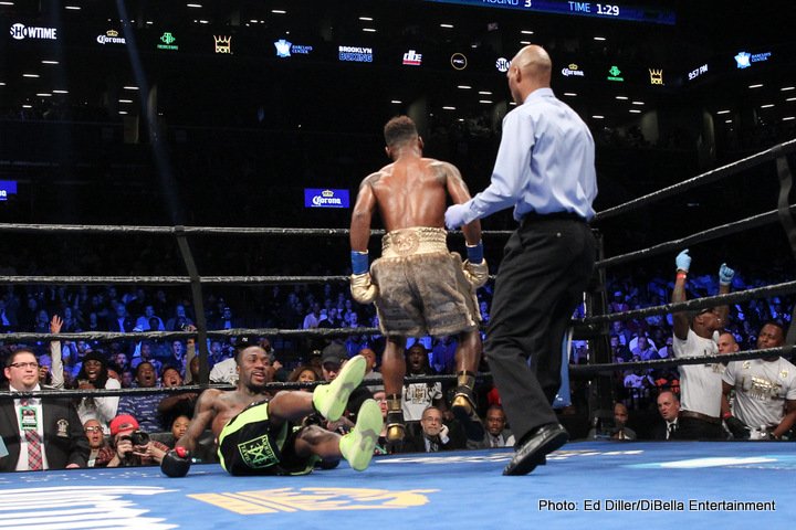 Results: Jermell Charlo KOs Charles Hatley