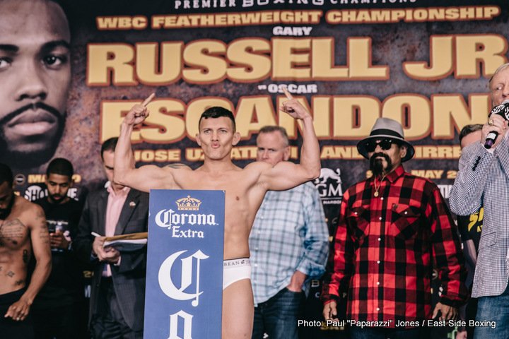 Photo Gallery: Official Weigh-In Results for Gary Russell Jr. (125.5) vs. Óscar Escandón (125.75)