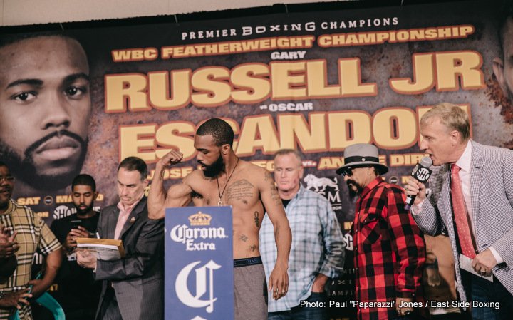 Photo Gallery: Official Weigh-In Results for Gary Russell Jr. (125.5) vs. Óscar Escandón (125.75)