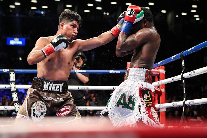 Results: Mikey Garcia defeats Adrien Broner in BORING fight