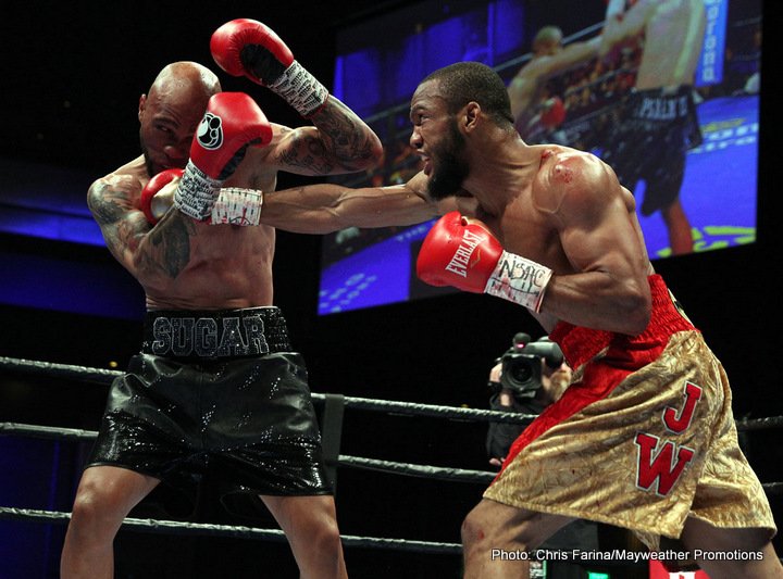 Results: Julian Williams defeats Ishe Smith