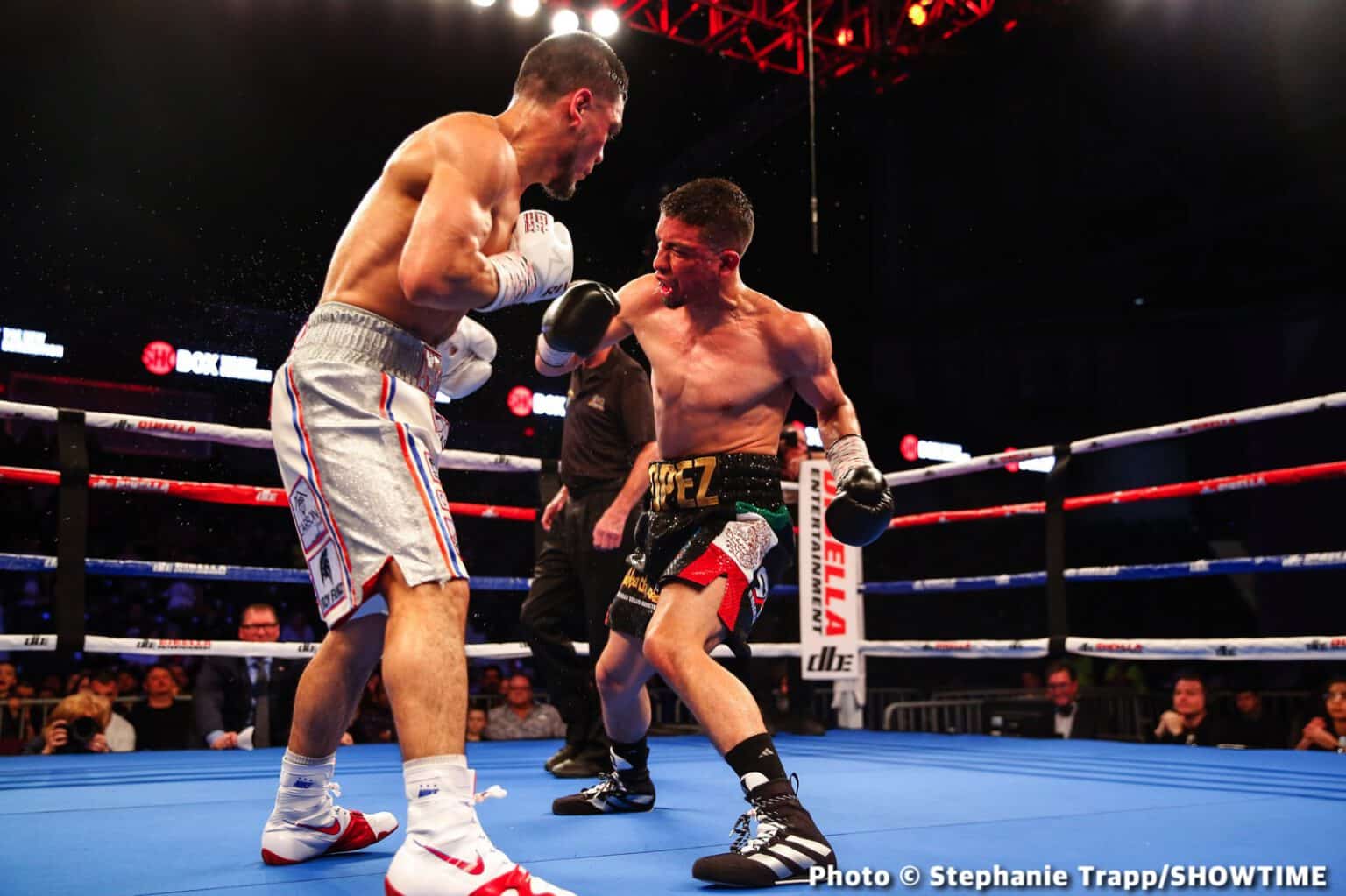 Ardreal Holmes Jr Boxes Past Game Ismael Villarreal - Boxing Results