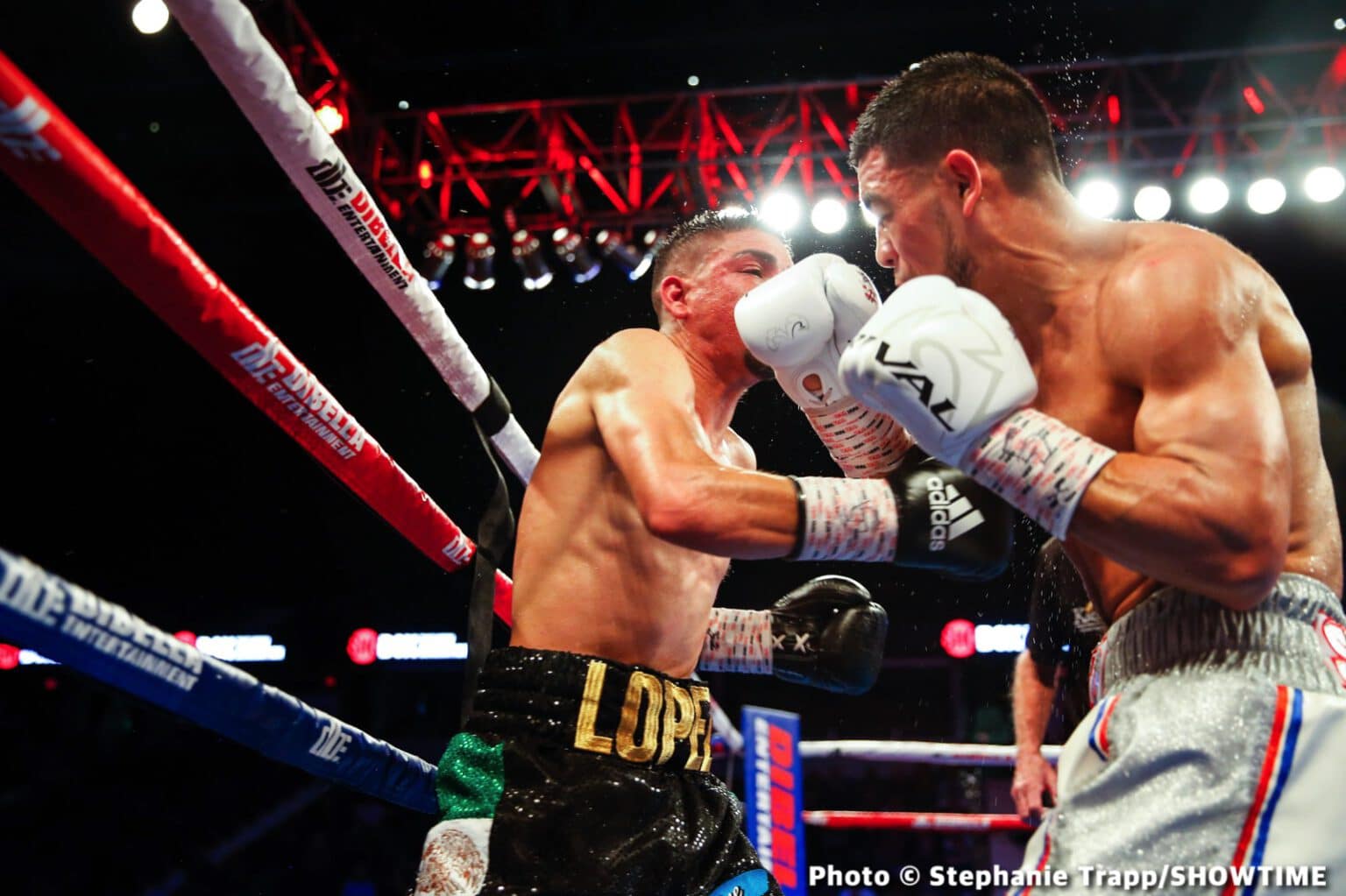 Ardreal Holmes Jr Boxes Past Game Ismael Villarreal - Boxing Results