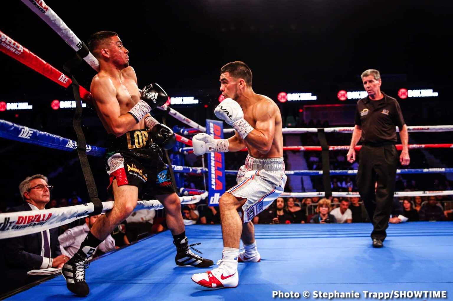 Ardreal Holmes Jr Boxes Past Game Ismael Villarreal - Boxing Results