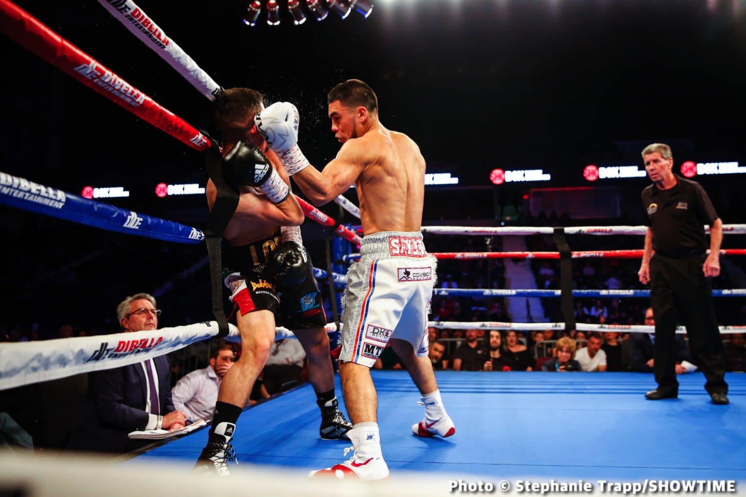 Ardreal Holmes Jr Boxes Past Game Ismael Villarreal - Boxing Results