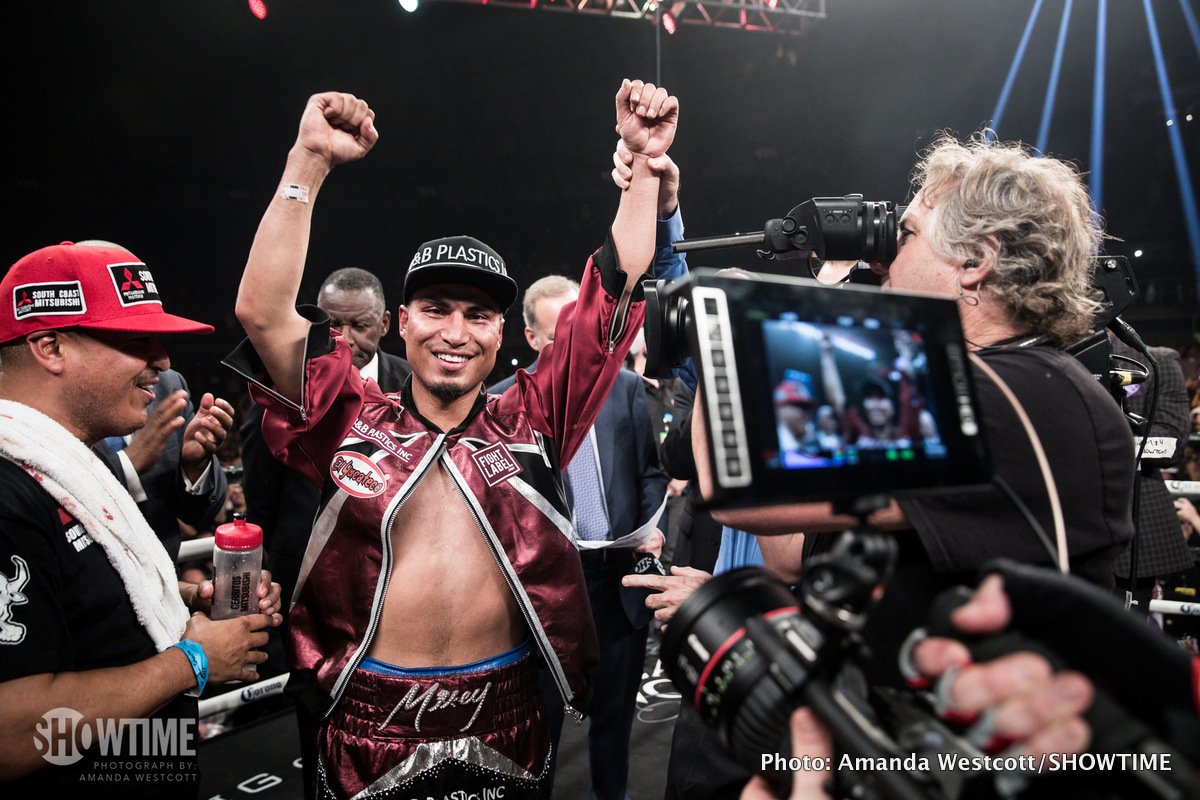 Mikey Garcia faces Robert Easter Jr. on July 28