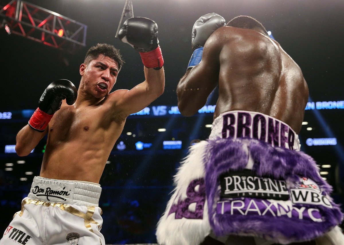 Broner and Vargas fight to 12-round draw