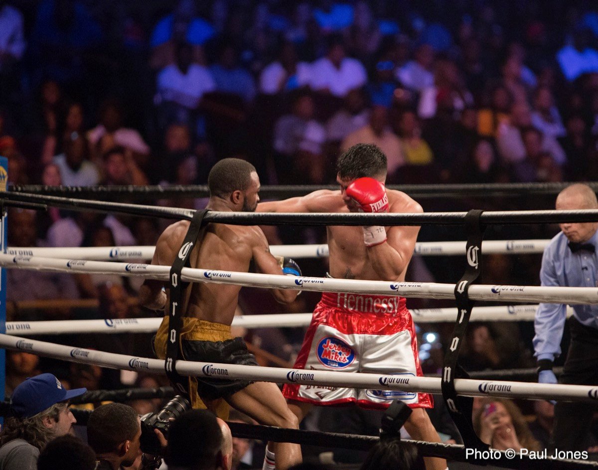 Russell Jr. Pushed to the Limit by Diaz Jr., But Retains WBC Title; Eyes A Featherweight Unification Bout or Will Move Up in Weight