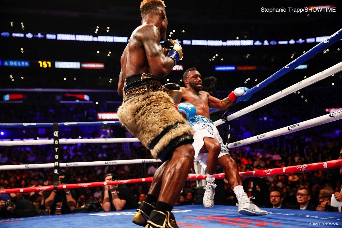 Photos: Jermell Charlo defeats Austin Trout