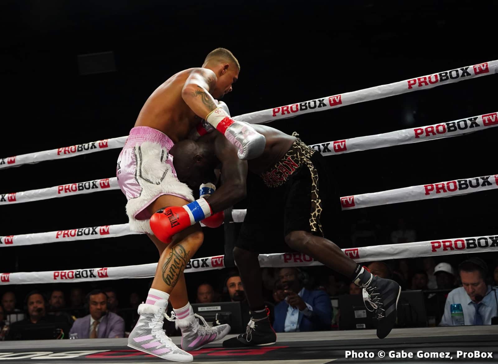 Brandon Glanton Wins WBO Global Jr Heavyweight Title - Boxing Results