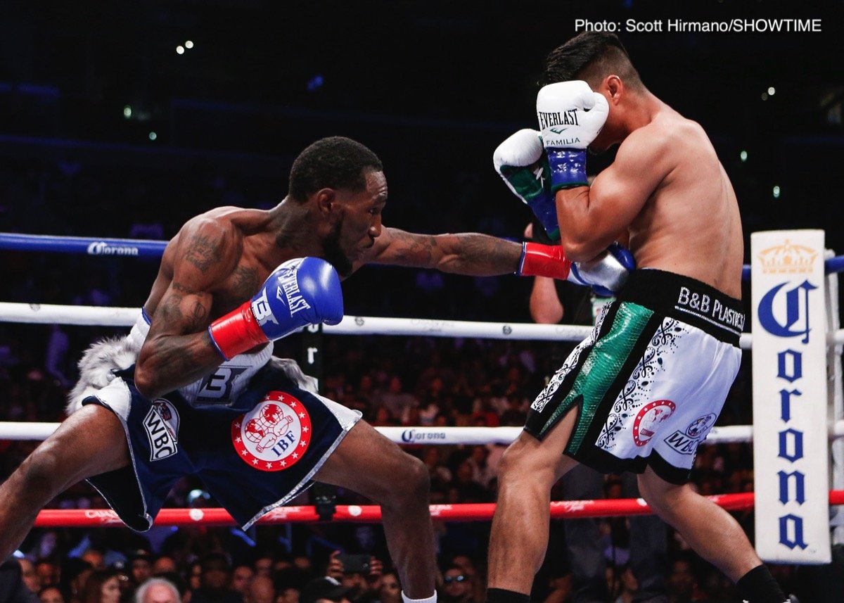 RESULTS: Mikey Garcia beats Easter, unifies WBC, IBF lightweight titles