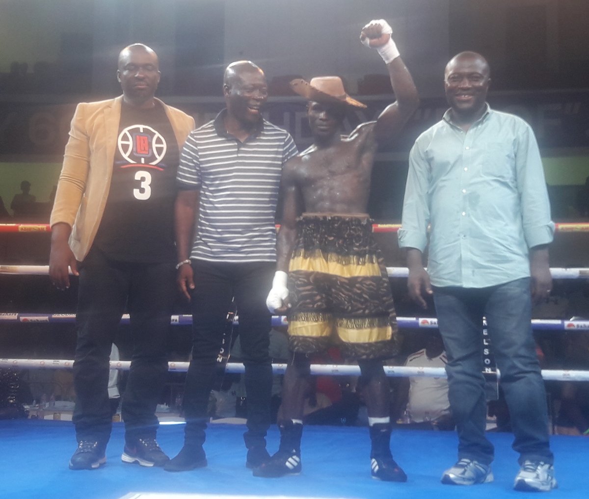 Ayi defeats Bonsu to win Ghana title on Azumah Nelson celebration night