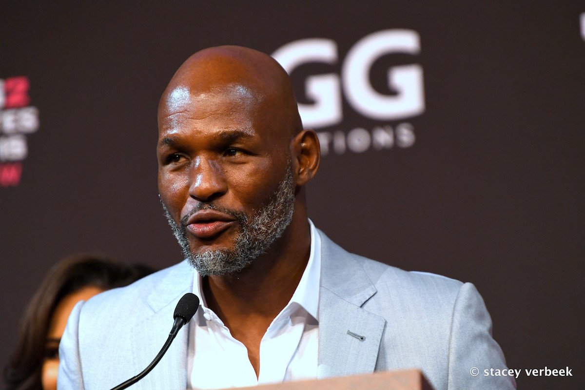 Hopkins Wants To See GGG Vs. De La Hoya This Year; Says Oscar Beats “Declining” Golovkin