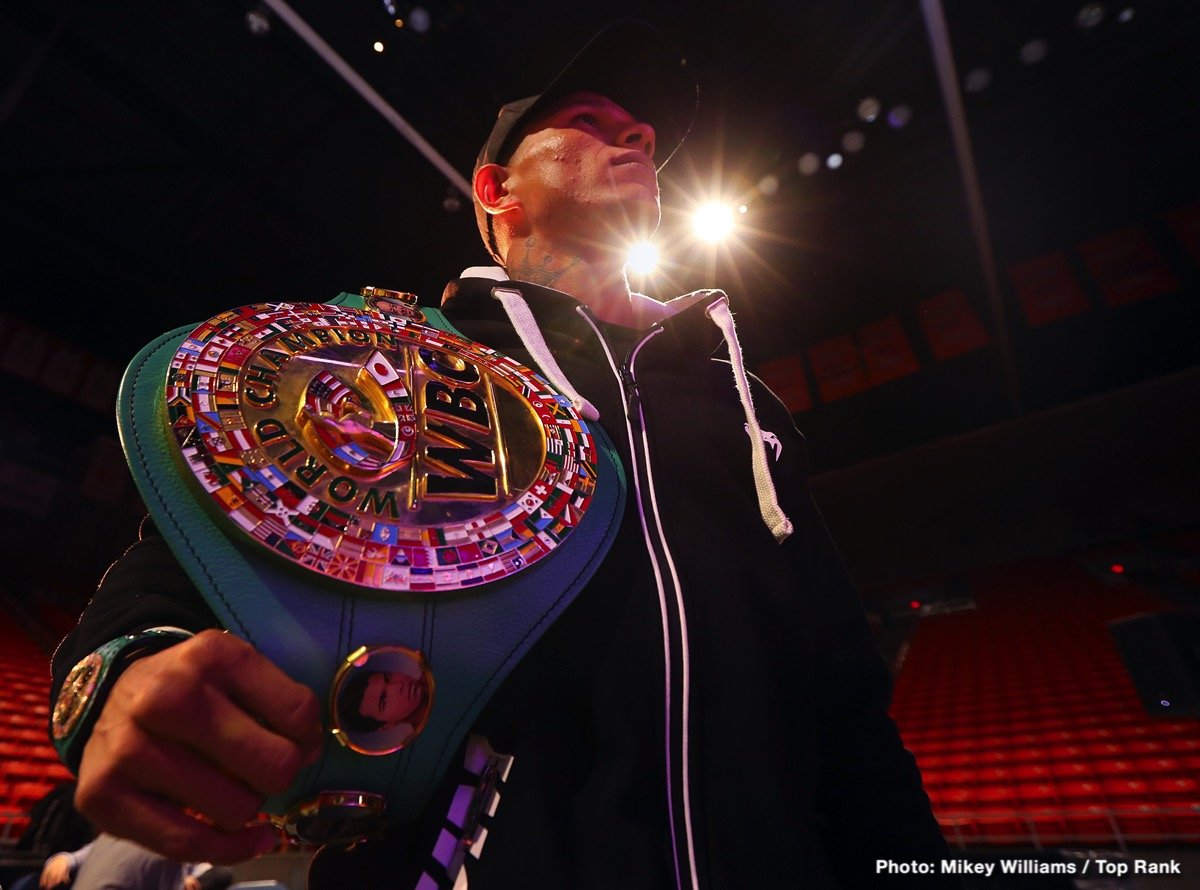 Berchelt vs. Roman / Marriaga vs. Estrella - Weights