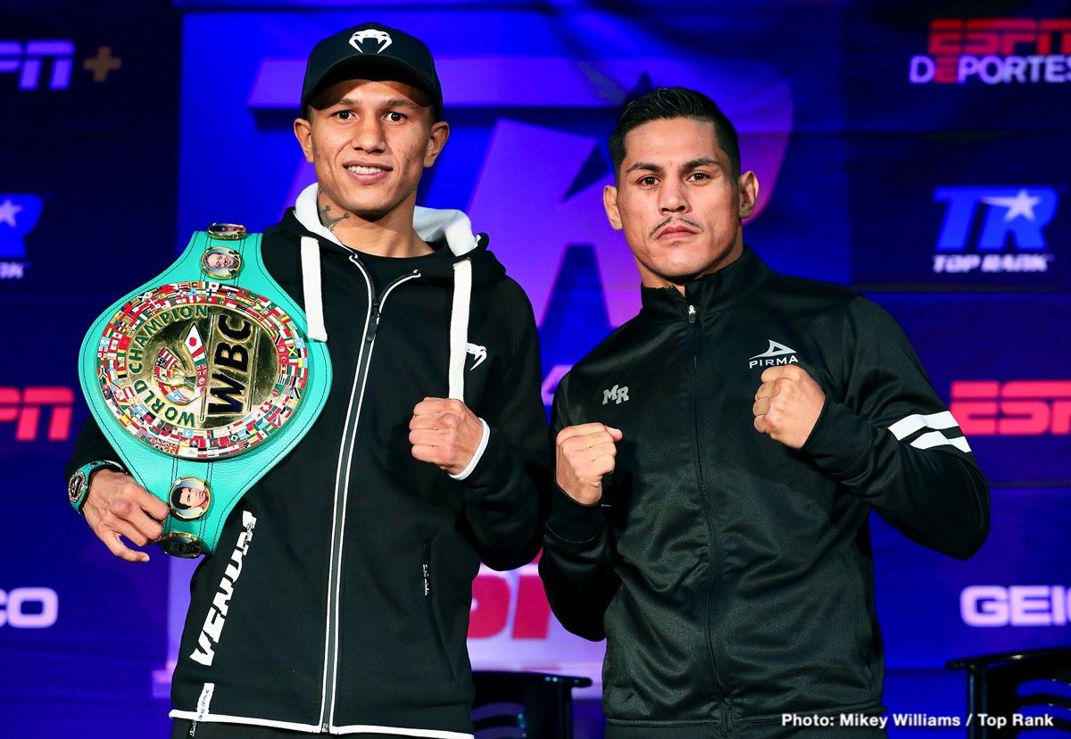 Berchelt vs. Roman / Marriaga vs. Estrella - Weights