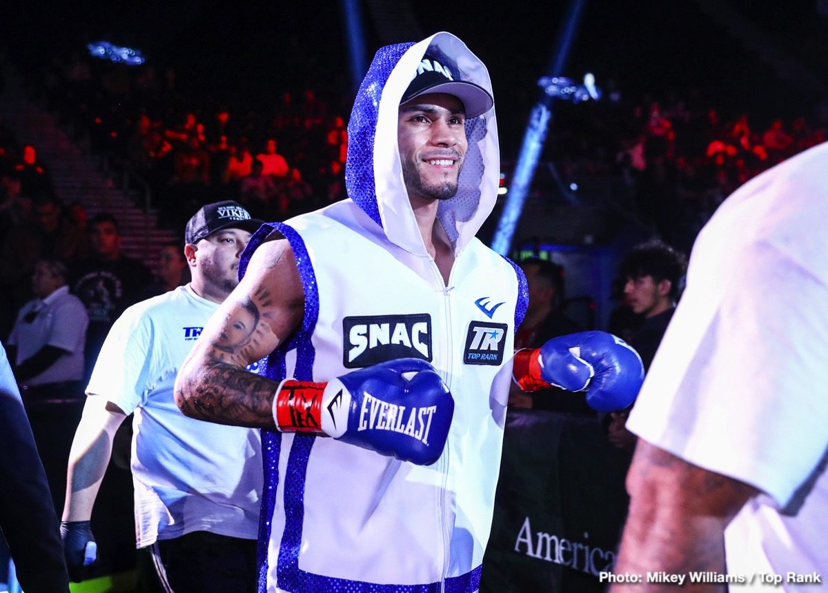 Photo: 0-Arnold_Barboza_jr_walkout 0-Arnold_Barboza_jr_walkout
