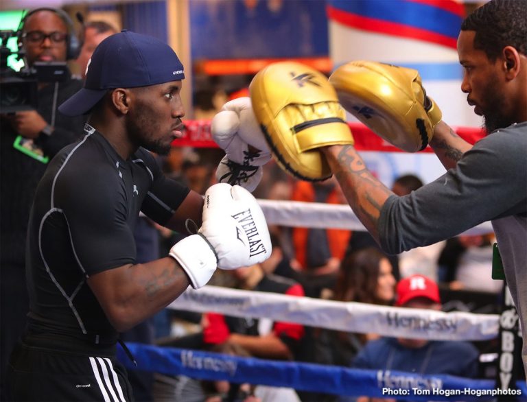 Tevin Farmer battles Francisco Fonseca on Canelo-Fielding card on DAZN this Sat.