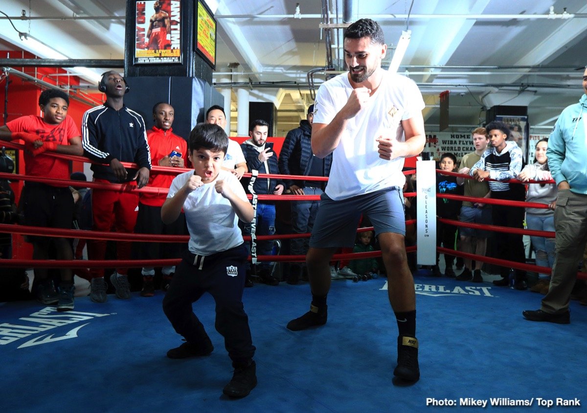 PHOTOS: Lomachenko, Pedraza, Dogboe Meet Children From Give A Kid A Dream